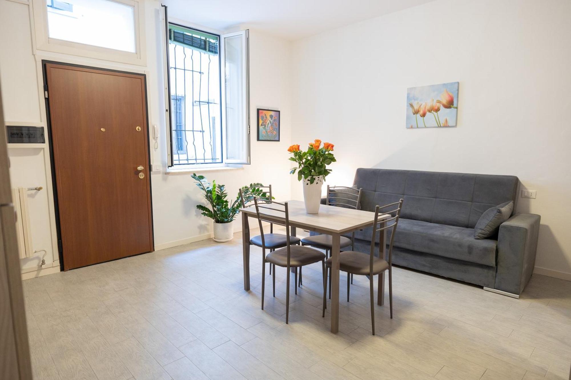Monolocale Sguizzette Apartment Brescia Bagian luar foto