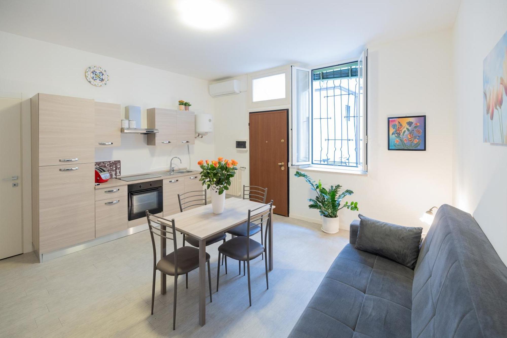 Monolocale Sguizzette Apartment Brescia Bagian luar foto