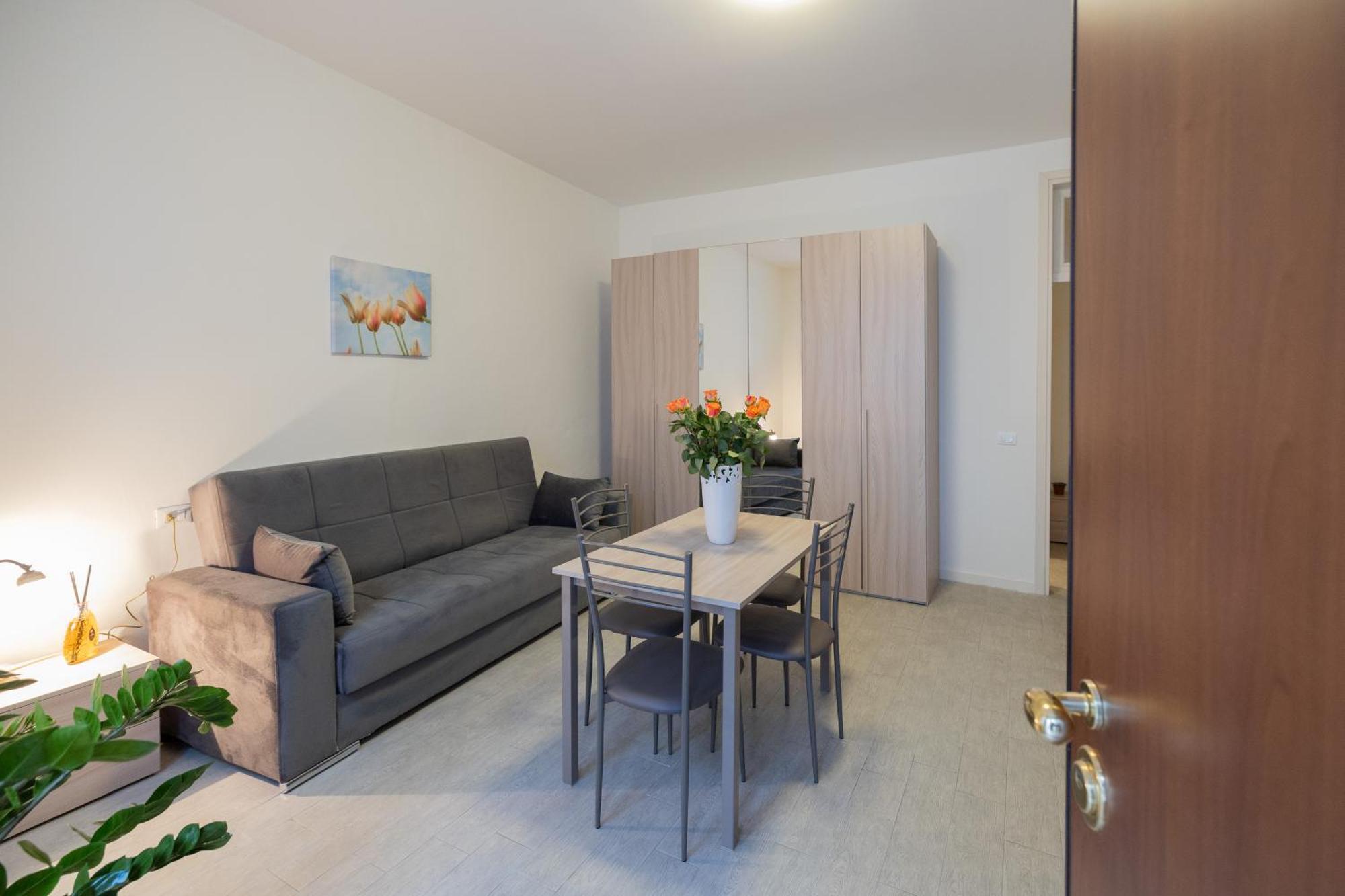 Monolocale Sguizzette Apartment Brescia Bagian luar foto