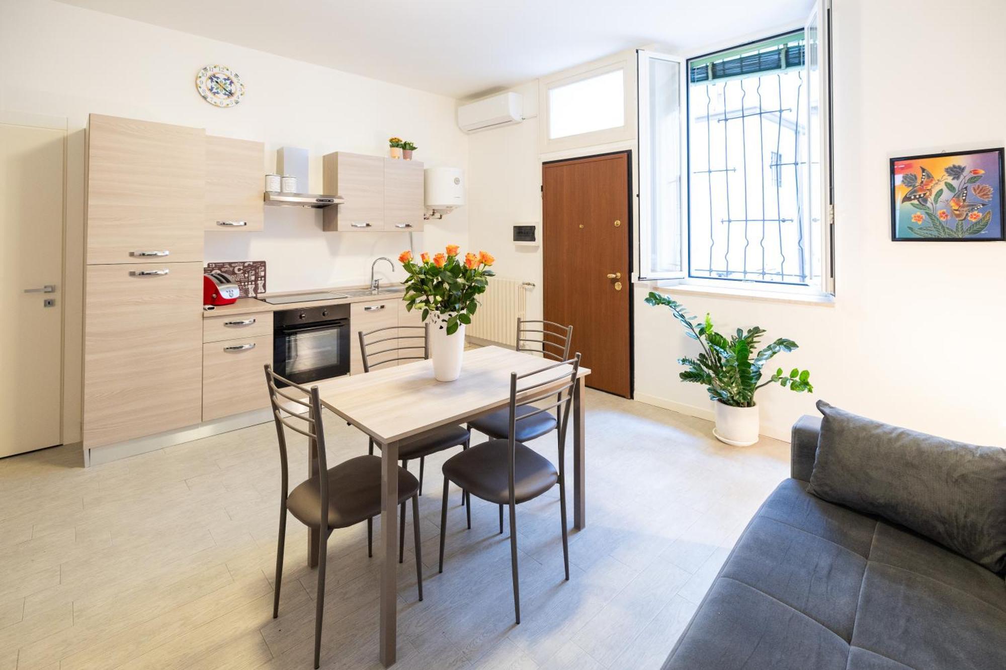 Monolocale Sguizzette Apartment Brescia Bagian luar foto
